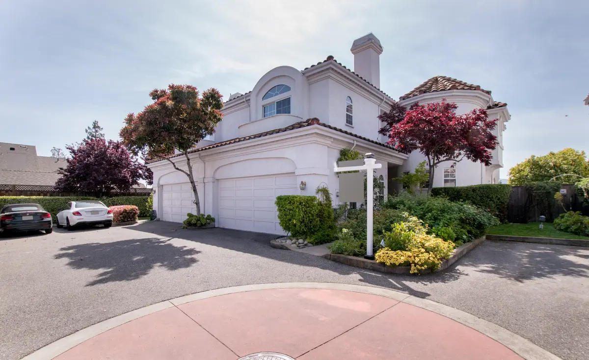 416 W Sunnyoaks Ave, Campbell, CA 95008