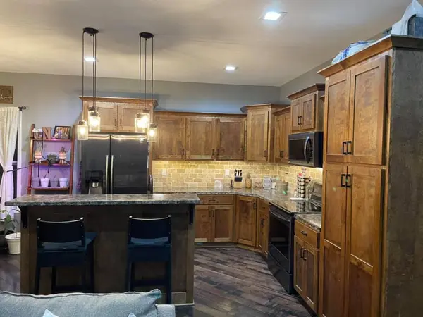213 N Garner St, Lawson, MO 64062