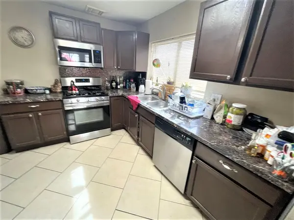 1147 E Moreland St, Phoenix, AZ 85006