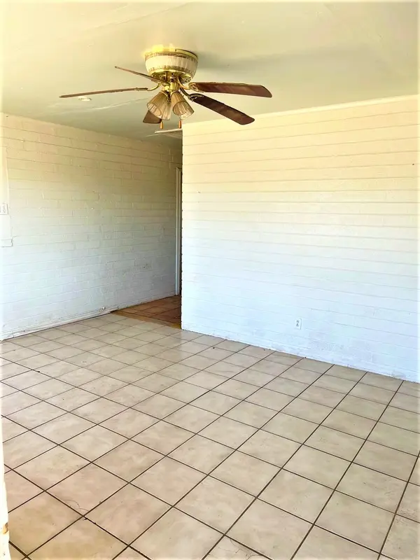 2014 E Don Carlos Ave, Tempe, AZ 85281