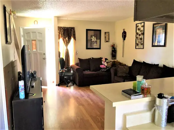 2438 E Tracy Ln, Unit 2, AZ 85032