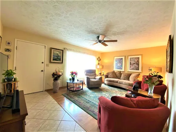 5302 W Lewis Ave, Phoenix, AZ 85035