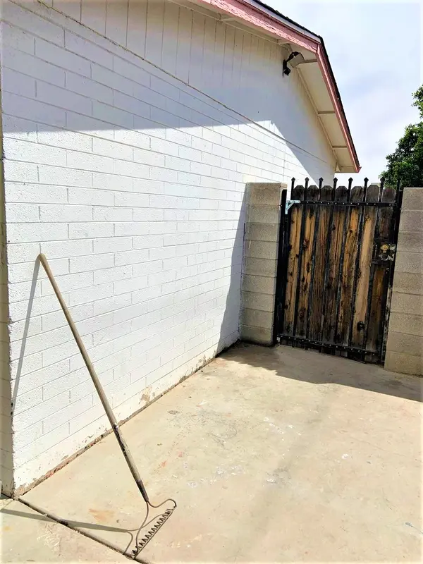 8248 W Osborn Rd, Phoenix, AZ 85033