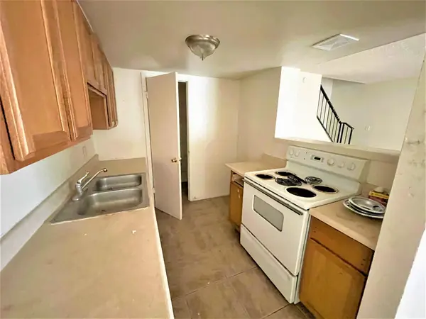 4631 E Pueblo Ave, Phoenix, AZ 85040