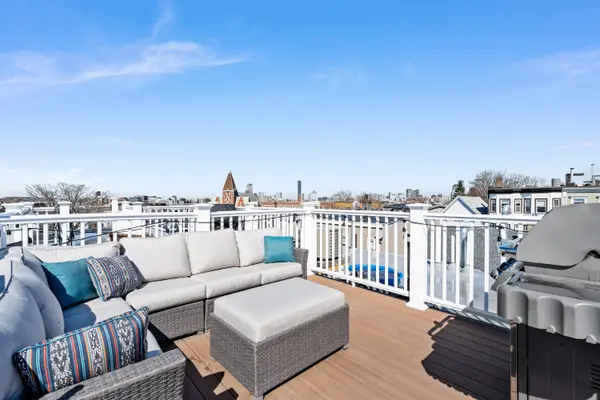 25 Mercer St #5, South Boston, MA 02127