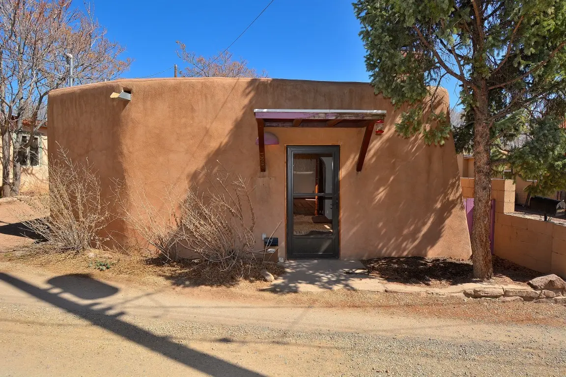 325 Rosario Hl, Santa Fe, NM 87501