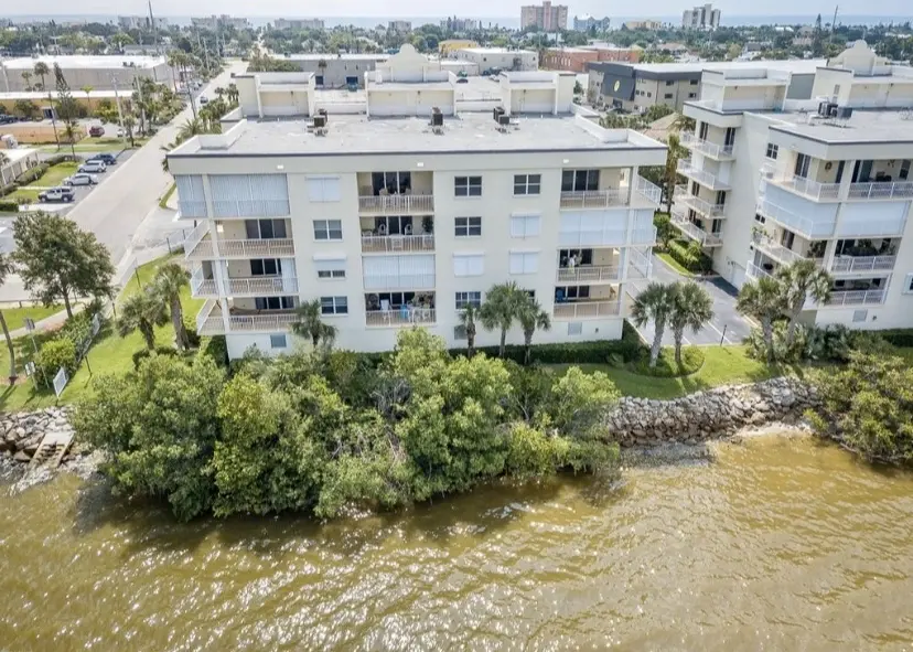 7048 Sevilla Ct #203, Cape Canaveral, FL 32920
