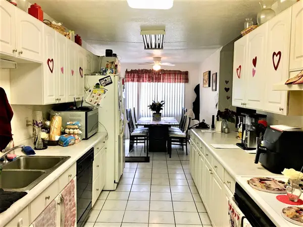 2510 E Jacinto Ave, Mesa, AZ 85204