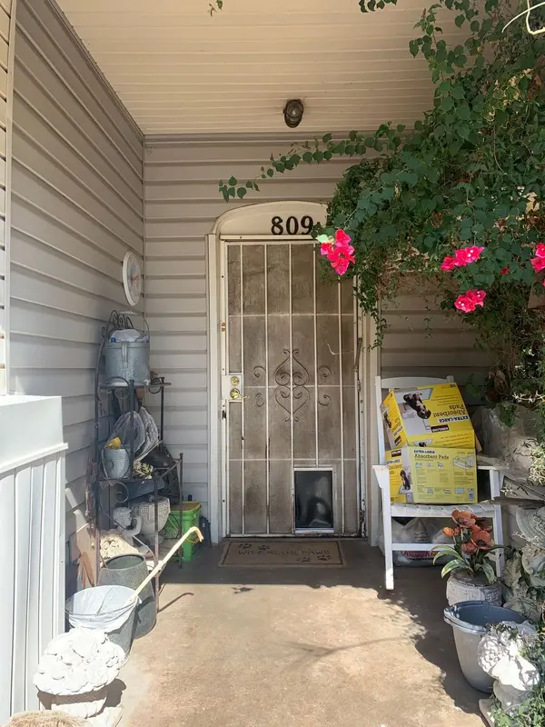 809 N 8th Ave, Phoenix, AZ 85007