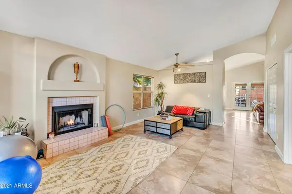 5893 W Mercury Way, Chandler, AZ 85226