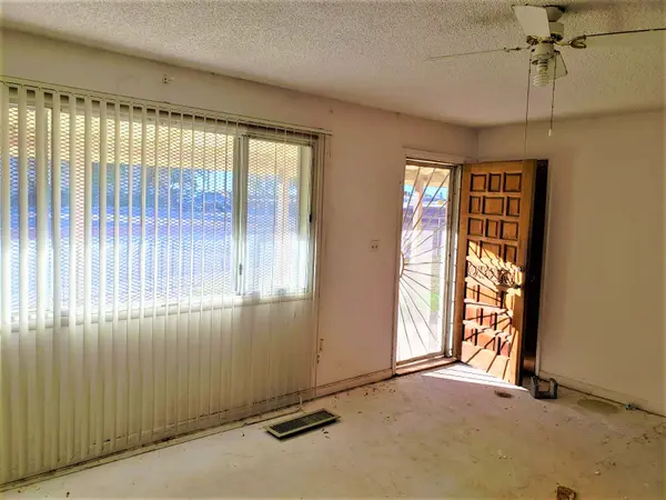 9253 N 19th Avenue, Phoenix, AZ 85021