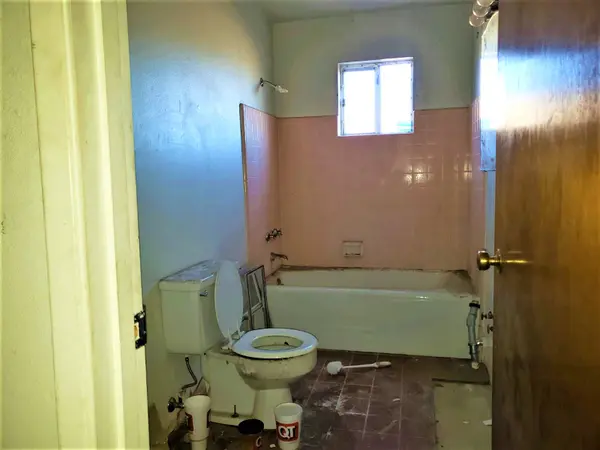9253 N 19th Avenue, Phoenix, AZ 85021