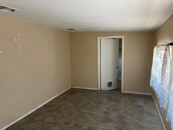 4044 N 64Th Dr Phoenix 85033