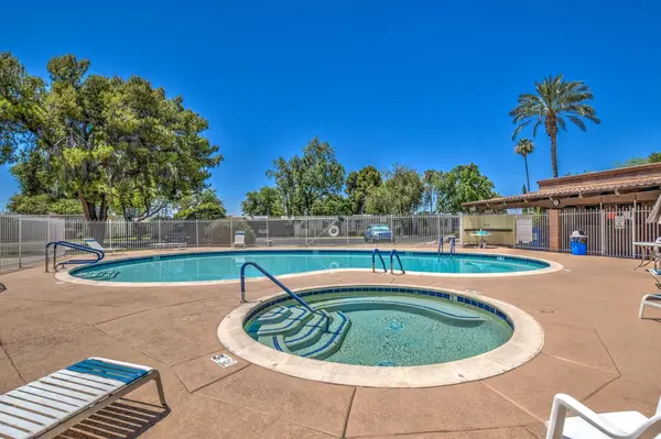 131 N Higley Rd., Unit #4, AZ 85205