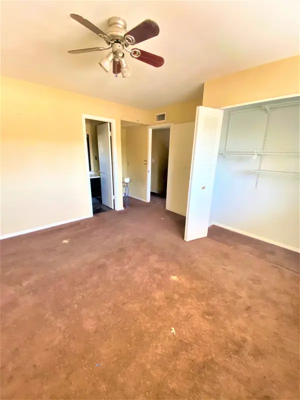 1511 W Hazelwood St Phoenix 85015