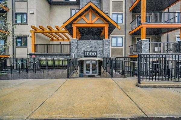 402 Kincora Dr NW #1407, Calgary, AB T3R 1N4