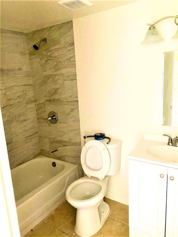 6706 W Devonshire  Phoenix, Az 85033,