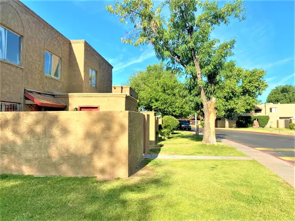 6706 W Devonshire Phoenix, Az 85033,