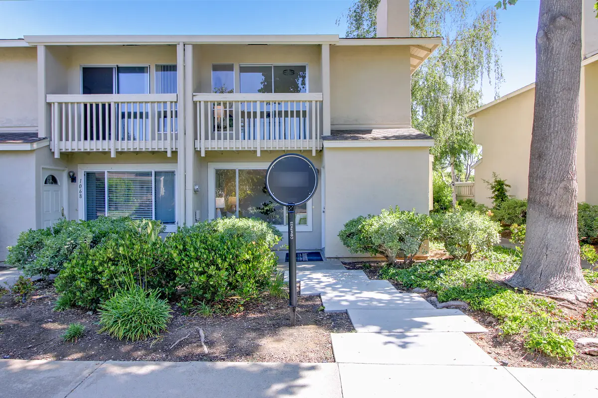 1070 Michelangelo Dr, Sunnyvale, CA 94087