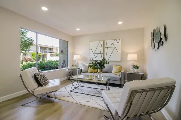 1070 Michelangelo Dr, Sunnyvale, CA 94087