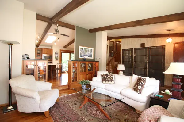 916 E Sunset Ave, Appleton, WI 54911