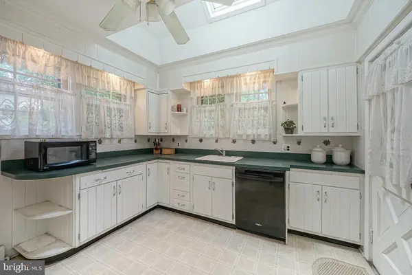 120 Wayne Ave, Haddonfield, NJ 08033