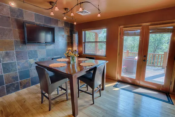 4561 W Shaggy Bark Rd, Show Low, AZ 85901