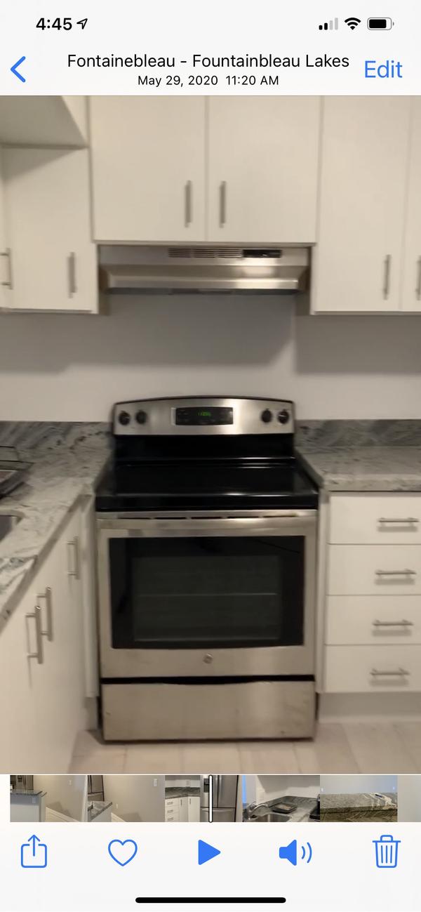 9427 Fontainebleau Blvd #102, Miami, FL 33172