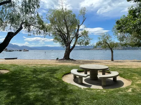 Picnic Table at Rotary Beach