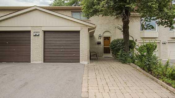 39 Capella Starway, Toronto, ON M2J 1N3