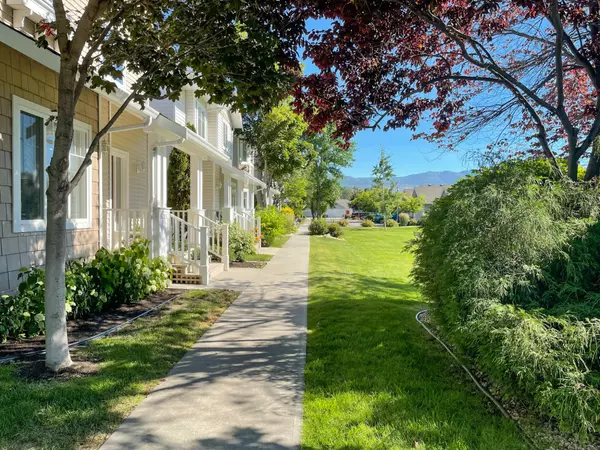 Somerville Corner - Lower Mission Neighbourhood
