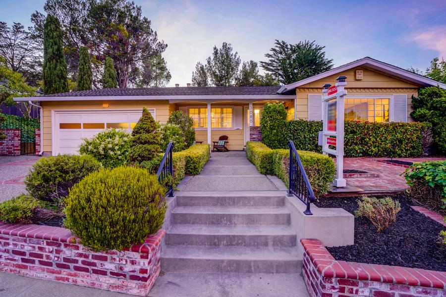 3080 Arguello Dr, Burlingame, CA 94010