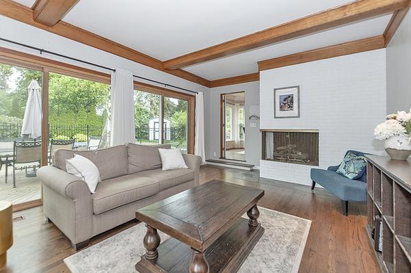 635 Applegate Ln East Lansing, Michigan 48823,