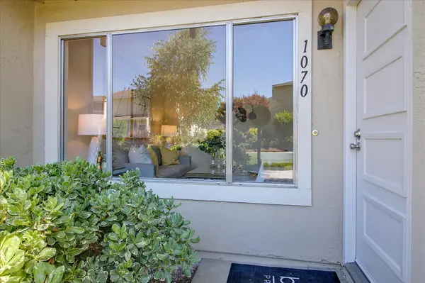 1070 Michelangelo Dr, Sunnyvale, CA 94087