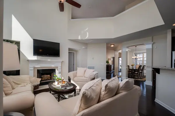 1141 Stockwell Dr, Murfreesboro, TN 37128