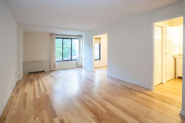 1440 N St NW #209, Washington, DC 20005
