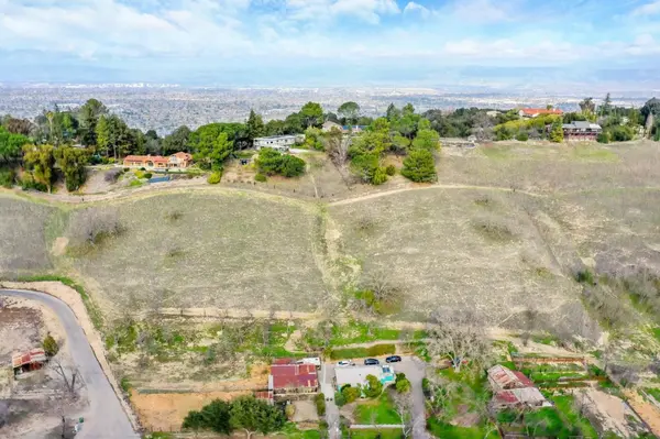Shannon Rd, Los Gatos, CA 95032