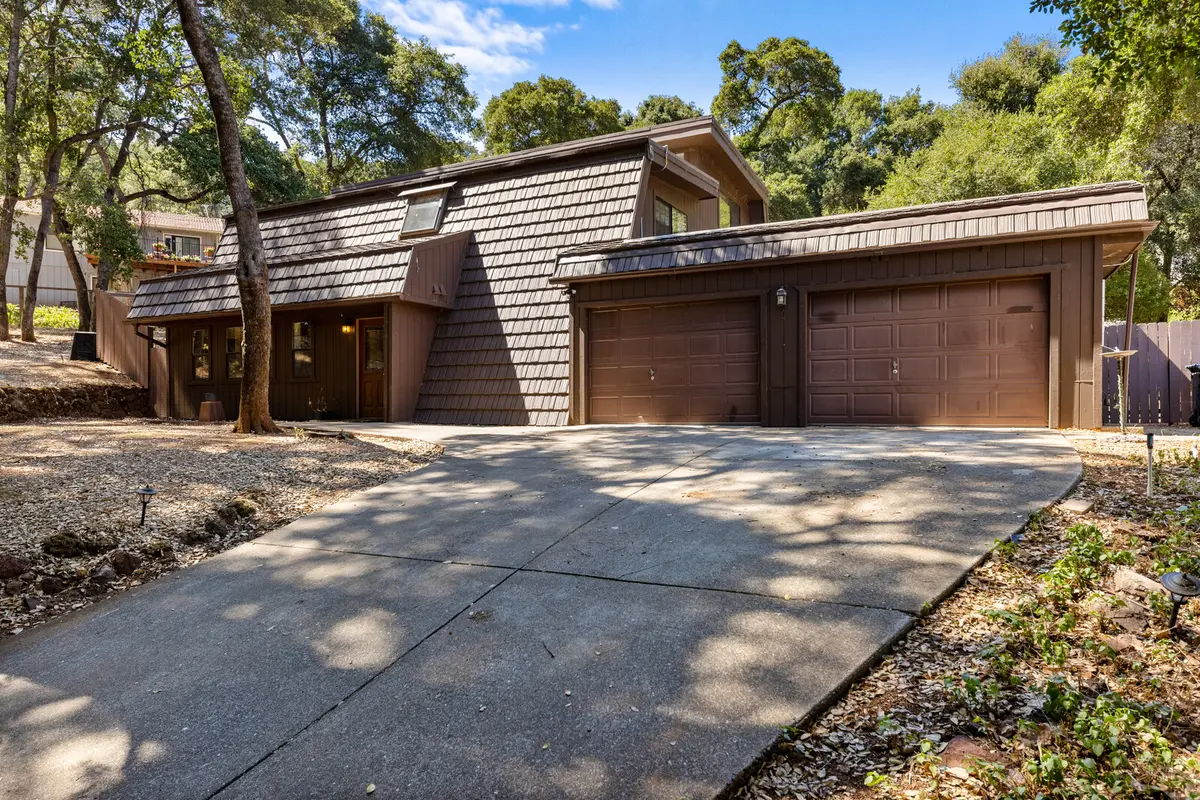 7980 Buckingham Ct, Kelseyville, CA 95451