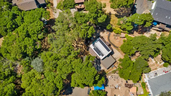 7980 Buckingham Ct, Kelseyville, CA 95451