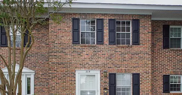 Mount Pleasant SC Home for Sale $220,000,Owen Antley