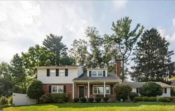 1020 Concord Cir, Haddonfield, NJ 08033