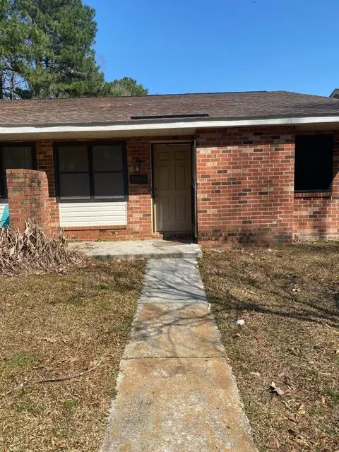 North Charleston SC Home for Sale $154,900,AgentOwned Realty