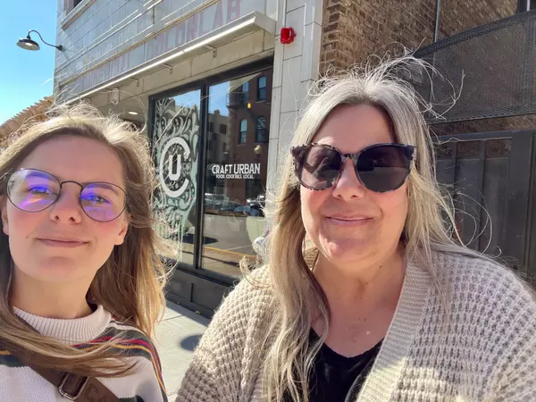 Young's Yums: Craft Urban Aurora,Sara Latta-Young