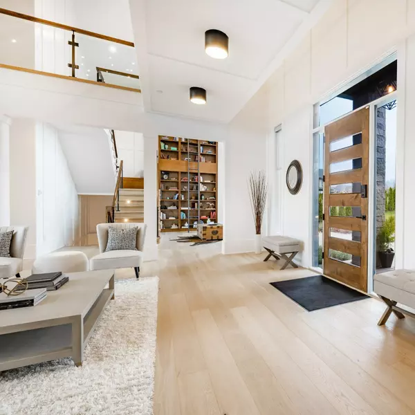 8 Ways to use Synthetic Turf to Beautify your Yard,Ava Anderson