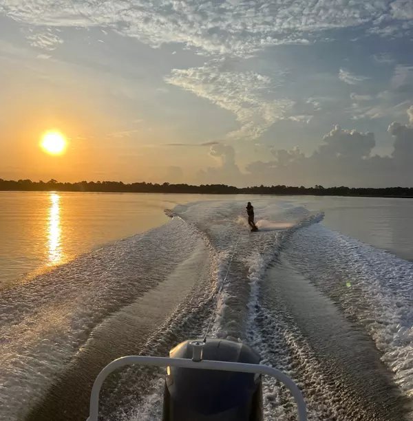 Headquarters Island - A Gem Near Charleston,Brendan Magee