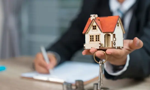 What Is a Mortgage? The Ultimate Guide to Home Loans,Michelle McMaster