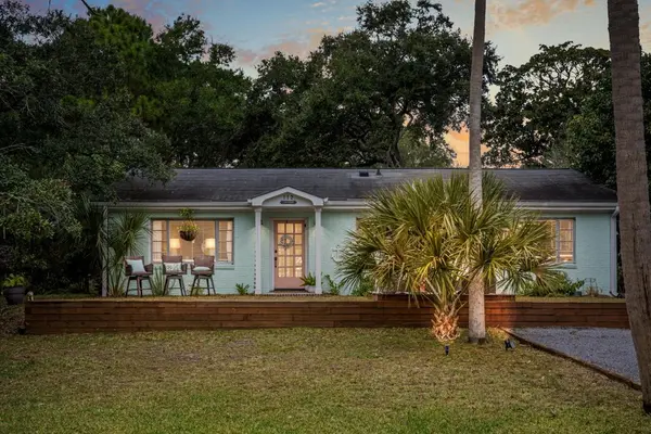 Folly Beach SC Home for Sale $990,000,AgentOwned Realty