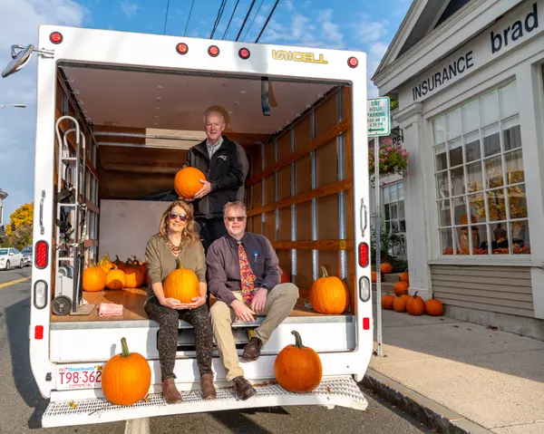 Annual Pumpkin Giveaway — October 15,Brad Hutchinson Real Estate