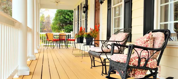 Porch Decorating Tips!,Brad Kothlow PREC*