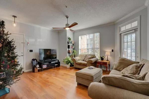 Charleston SC Home for Sale $295,000,AgentOwned Realty